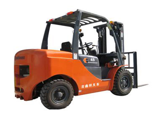 4.5T液力內燃平衡重式柴油叉車